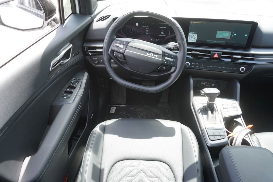 New 2026 Kia Sportage X-Line w/ X-Line Technology Package image 13