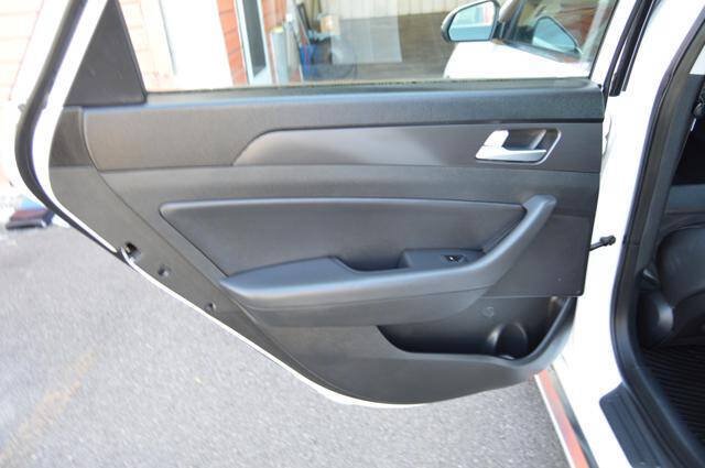Used 2015 Hyundai Sonata Sport w/ Option Group 03 FWD image 48