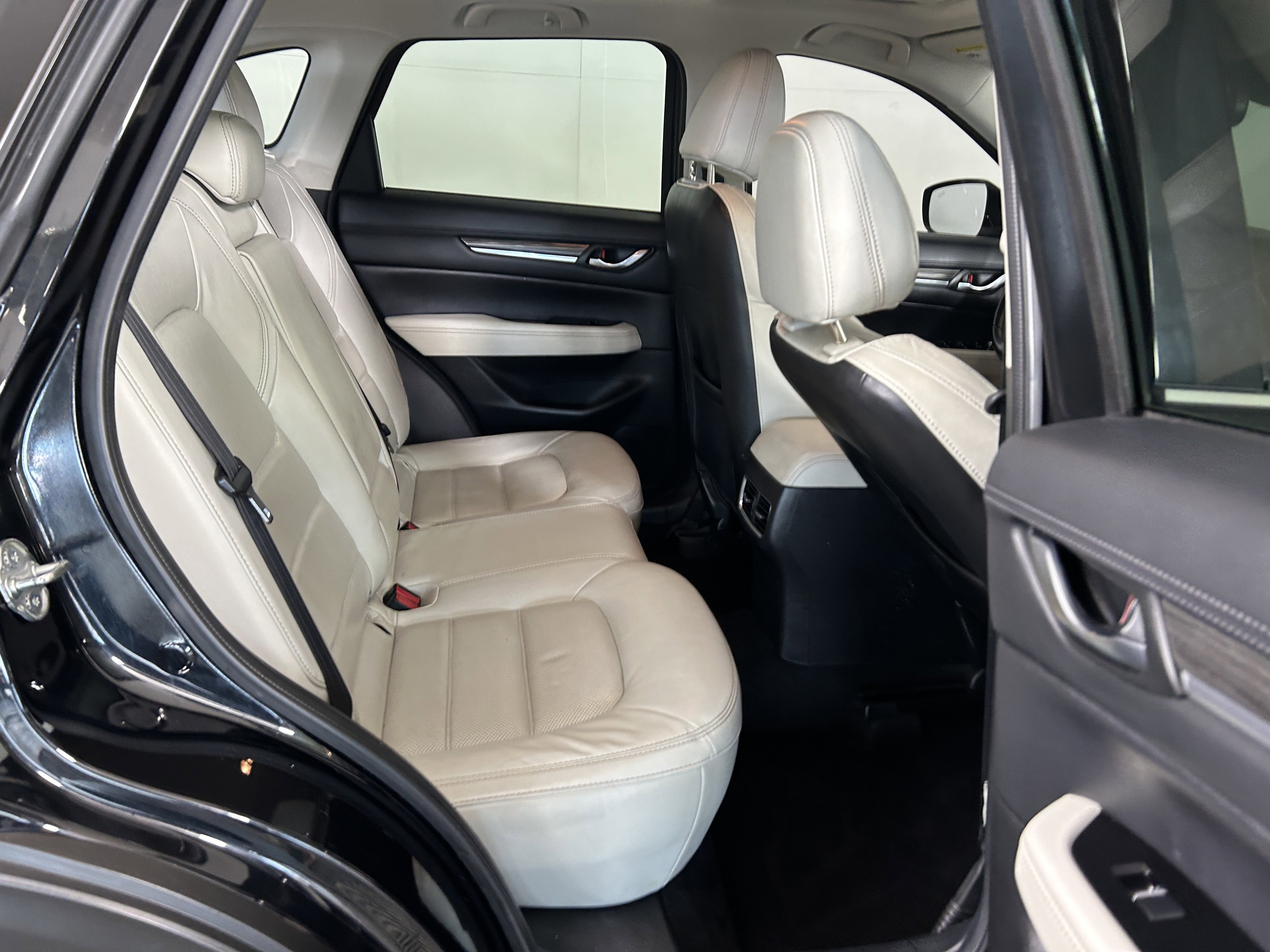 Used 2017 MAZDA CX-5 Grand Touring image 27