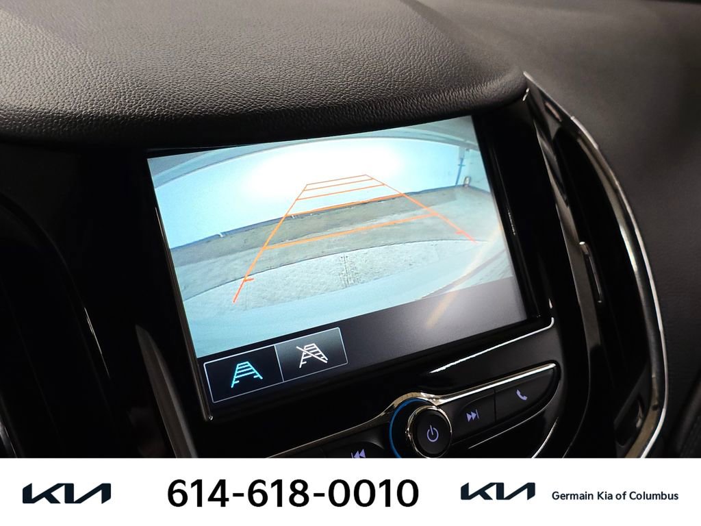 Used 2017 Chevrolet Cruze Premier image 30