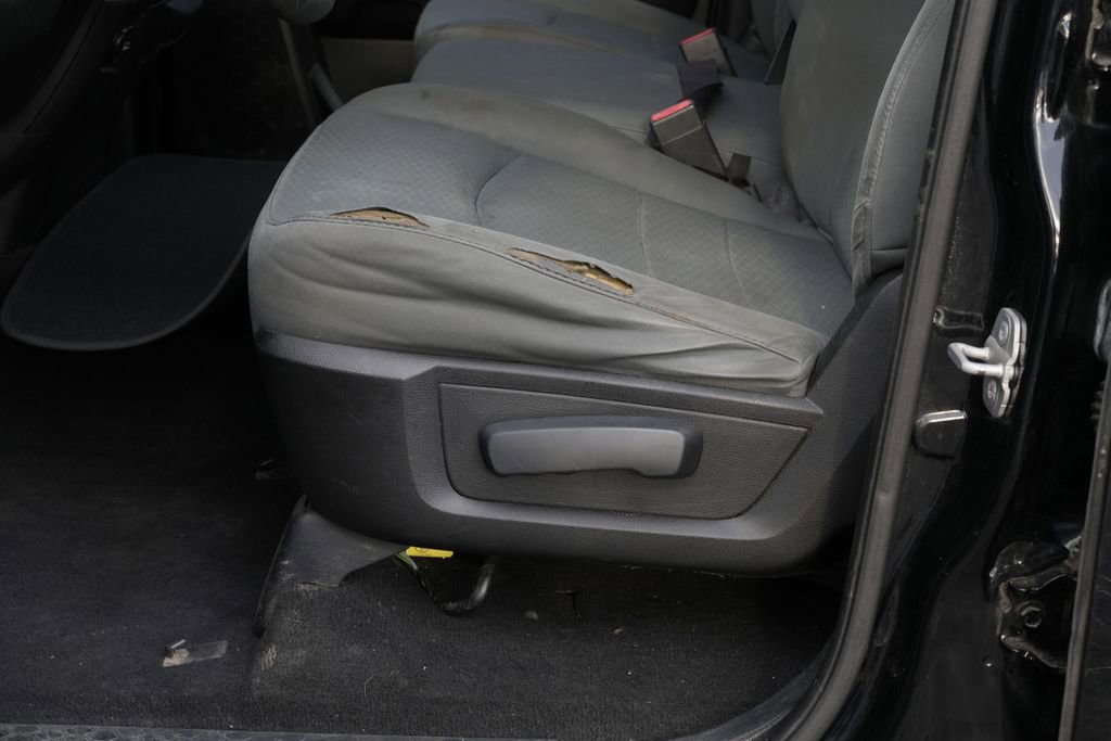 Used 2014 RAM 1500 Express w/ Ram Charger Package AWD/4WD image 17