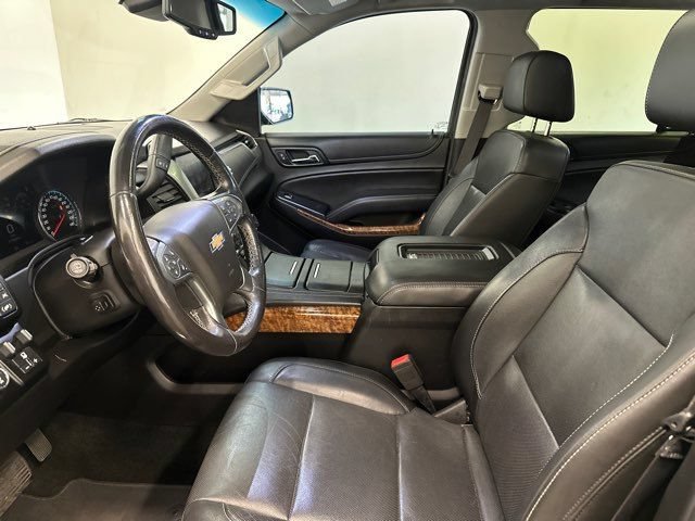 Used 2018 Chevrolet Tahoe Premier AWD/4WD image 16