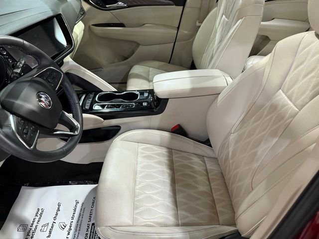Used 2021 Buick Envision Avenir w/ Technology Package II AWD/4WD image 22