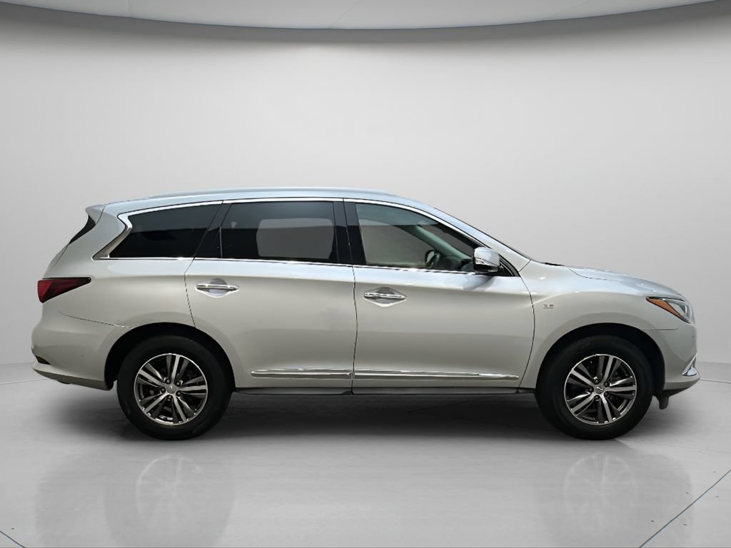 Used 2020 INFINITI QX60 Luxe w/ Essential Package AWD/4WD image 7