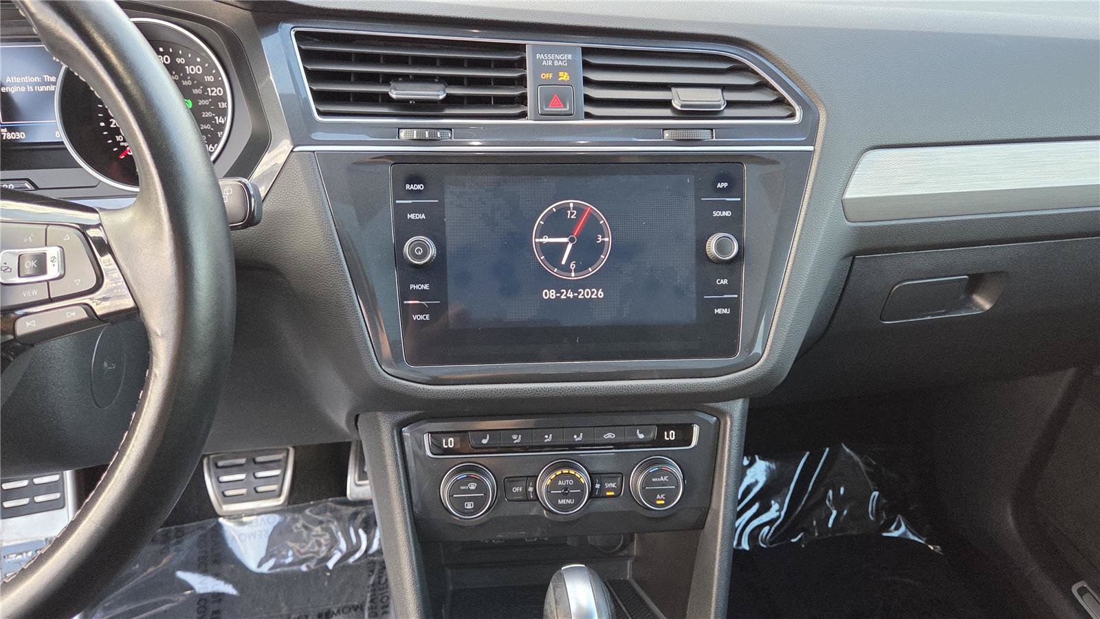 Used 2021 Volkswagen Tiguan SE R-Line AWD/4WD image 22