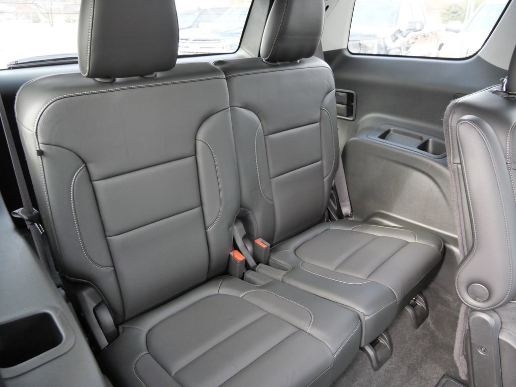 Used 2017 GMC Acadia SLT image 22