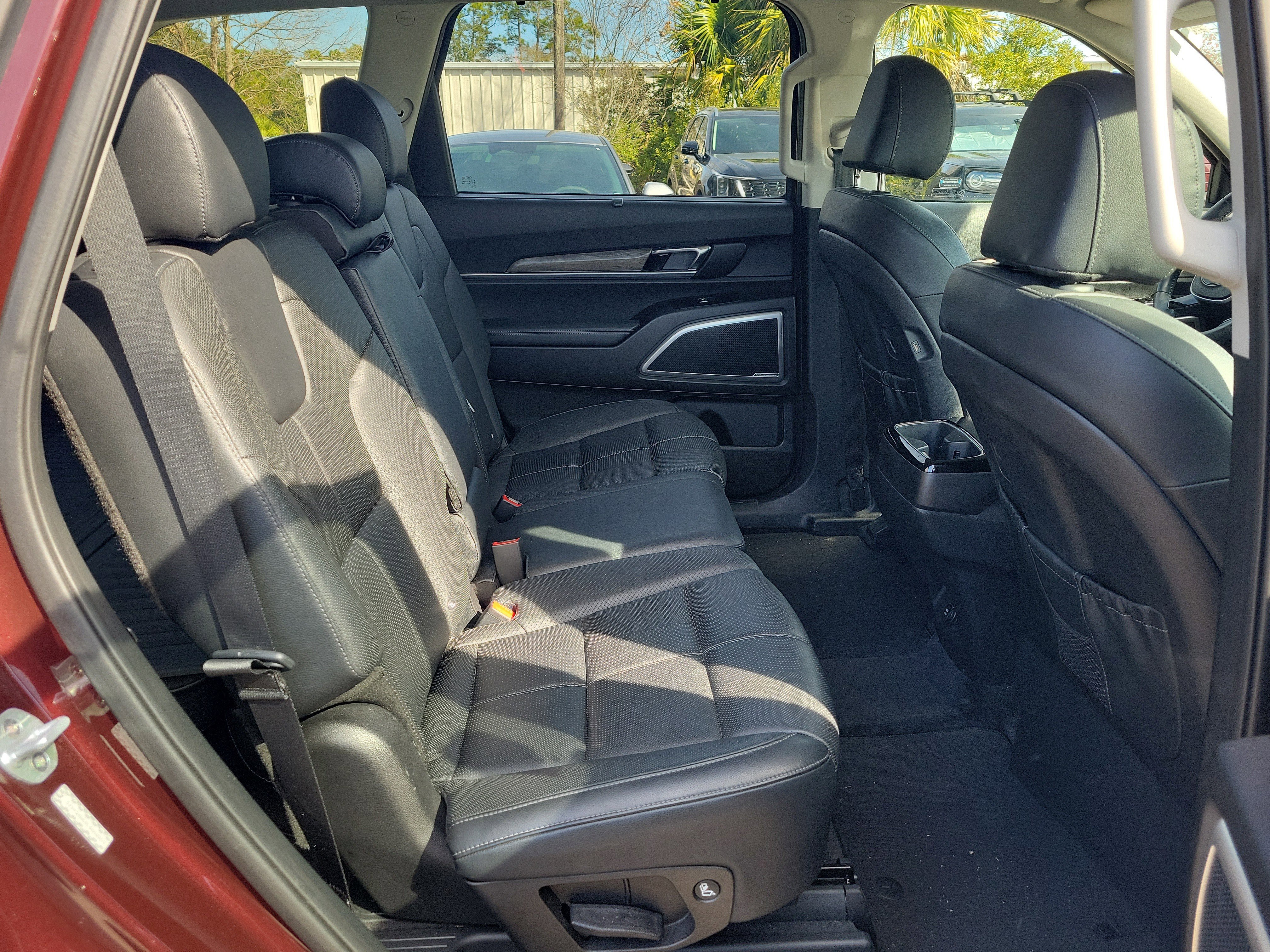 Used 2020 Kia Telluride EX image 11