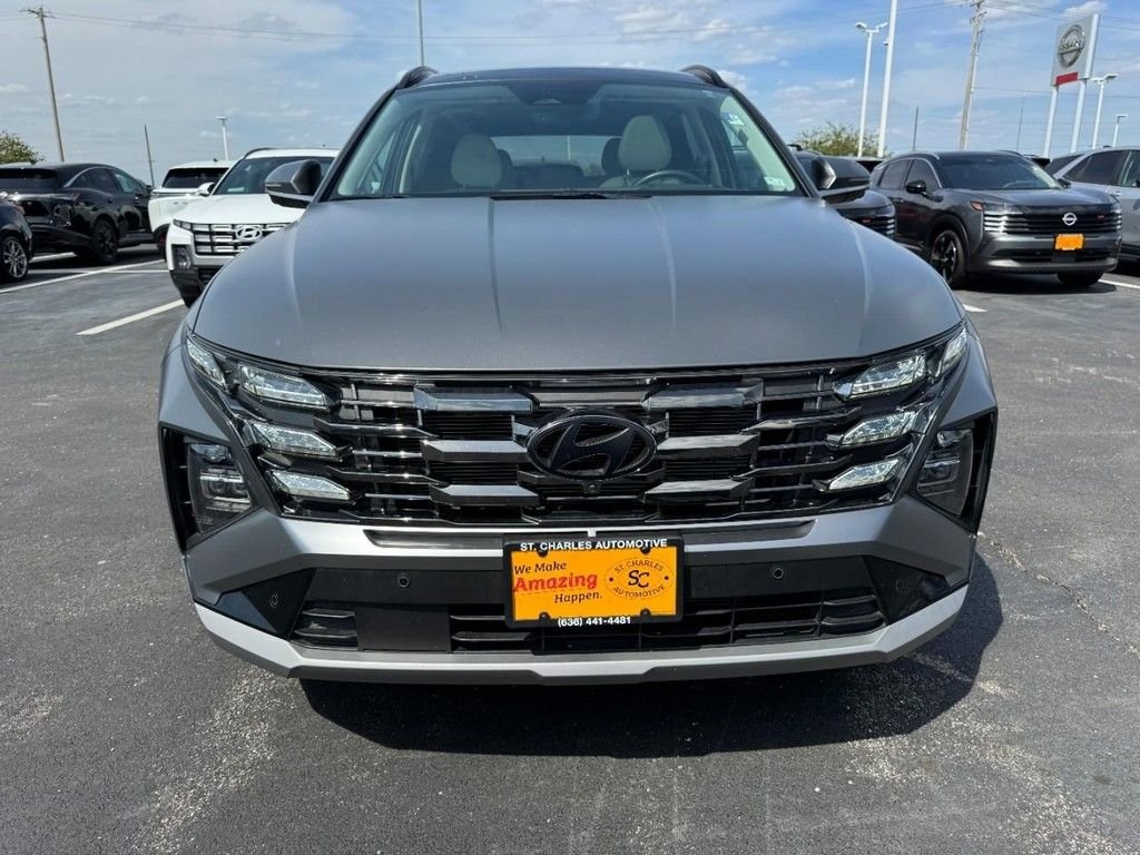 Certified 2025 Hyundai Tucson Limited image 9
