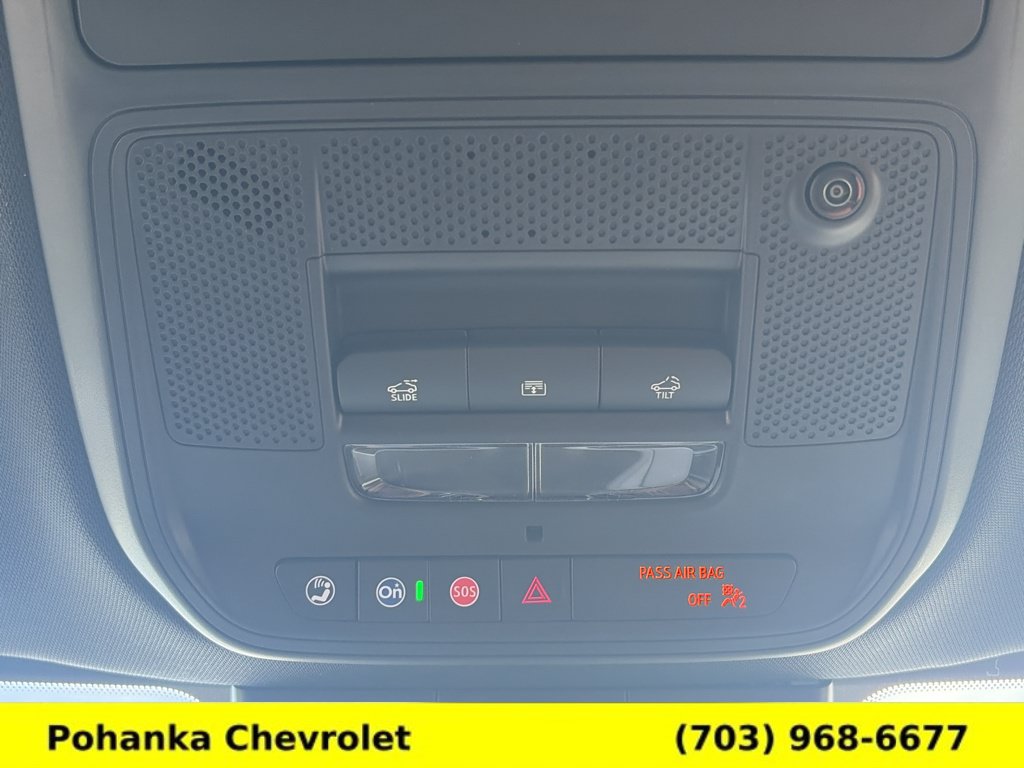 New 2027 Chevrolet Traverse Z71 w/ Enhanced Driving Package AWD/4WD image 18