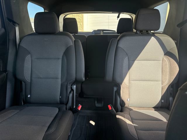 Used 2023 Chevrolet Traverse LT w/ LPO, Floor Liner Package AWD/4WD image 40