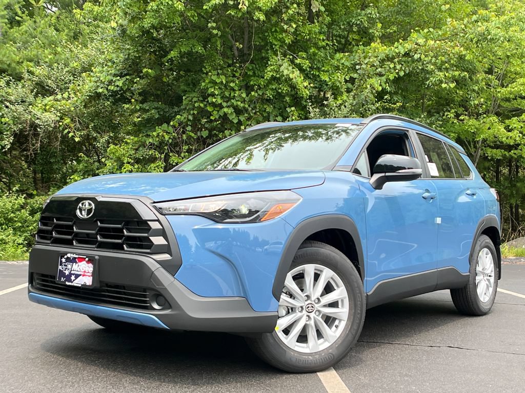 New 2026 Toyota Corolla Cross LE w/ Cold Weather Package