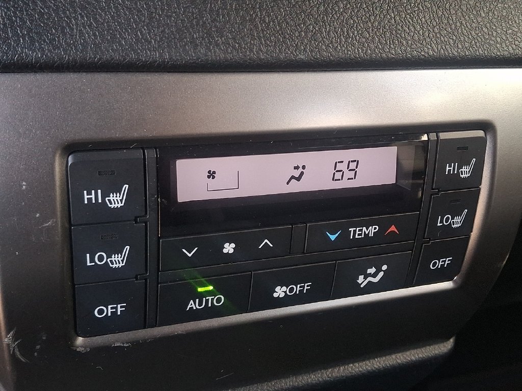 Certified 2023 Lexus GX 460 Premium w/ Premium Package AWD/4WD image 11