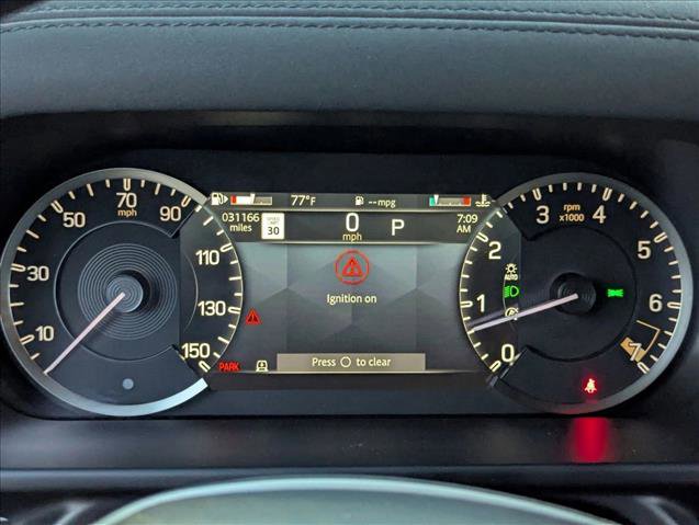 Used 2023 Land Rover Defender 110 X-Dynamic SE image 11