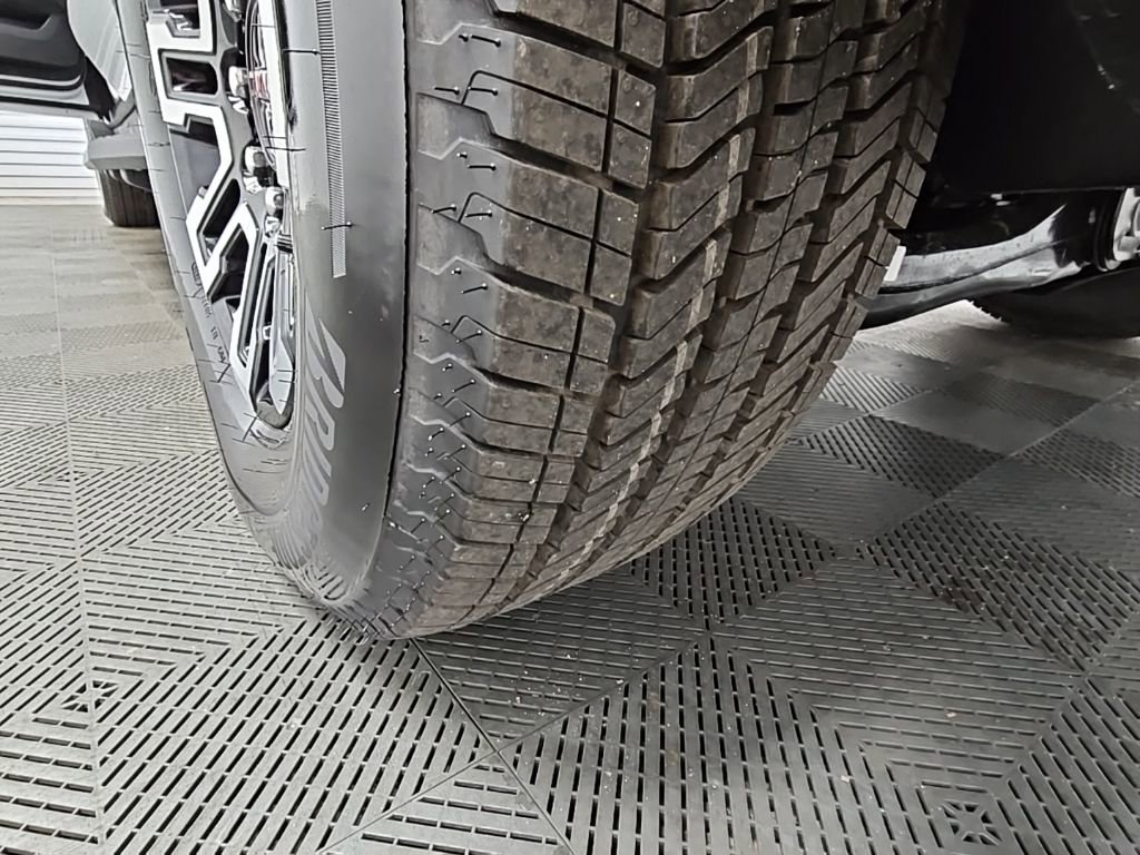 New 2026 GMC Sierra EV Elevation image 43