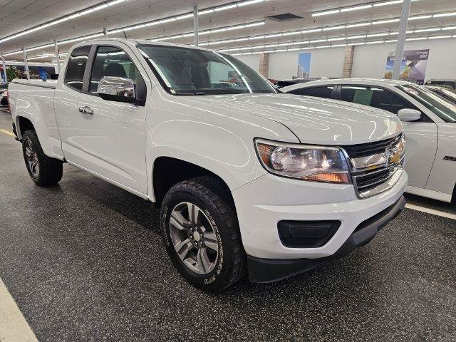 Used 2015 Chevrolet Colorado W/T RWD image 3