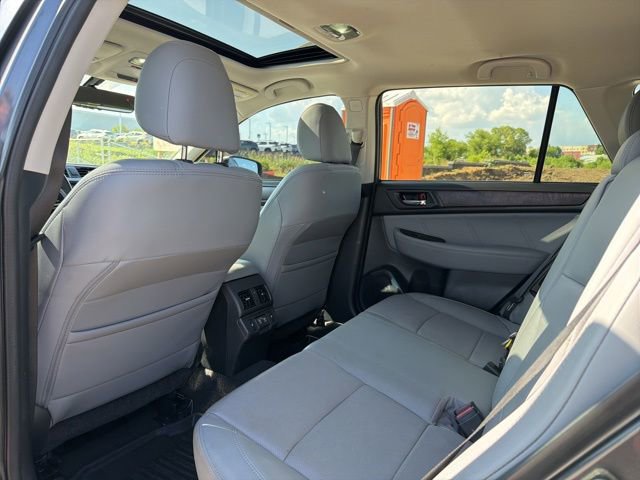 Used 2019 Subaru Outback 2.5i Limited w/ Popular Package #2 AWD/4WD image 13