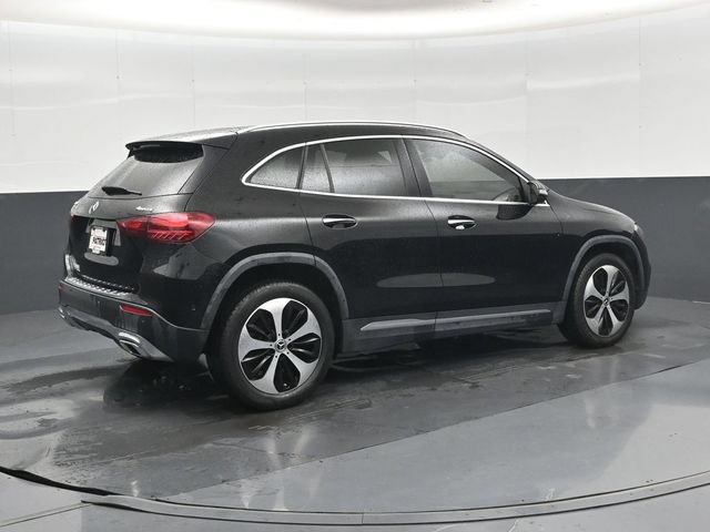 Used 2025 Mercedes-Benz GLA 250 4MATIC image 3