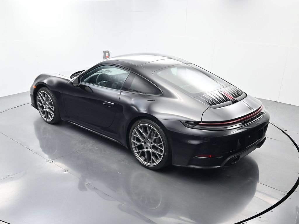 Certified 2026 Porsche 911 Carrera RWD image 33