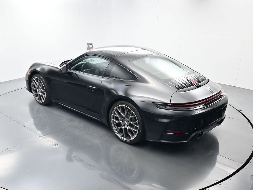 Certified 2026 Porsche 911 Carrera RWD image 33