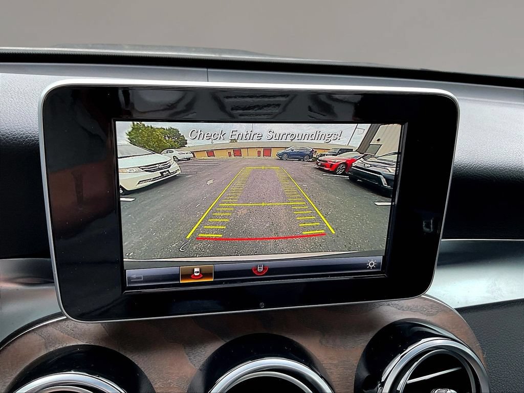 Used 2019 Mercedes-Benz GLC 300 4MATIC image 14