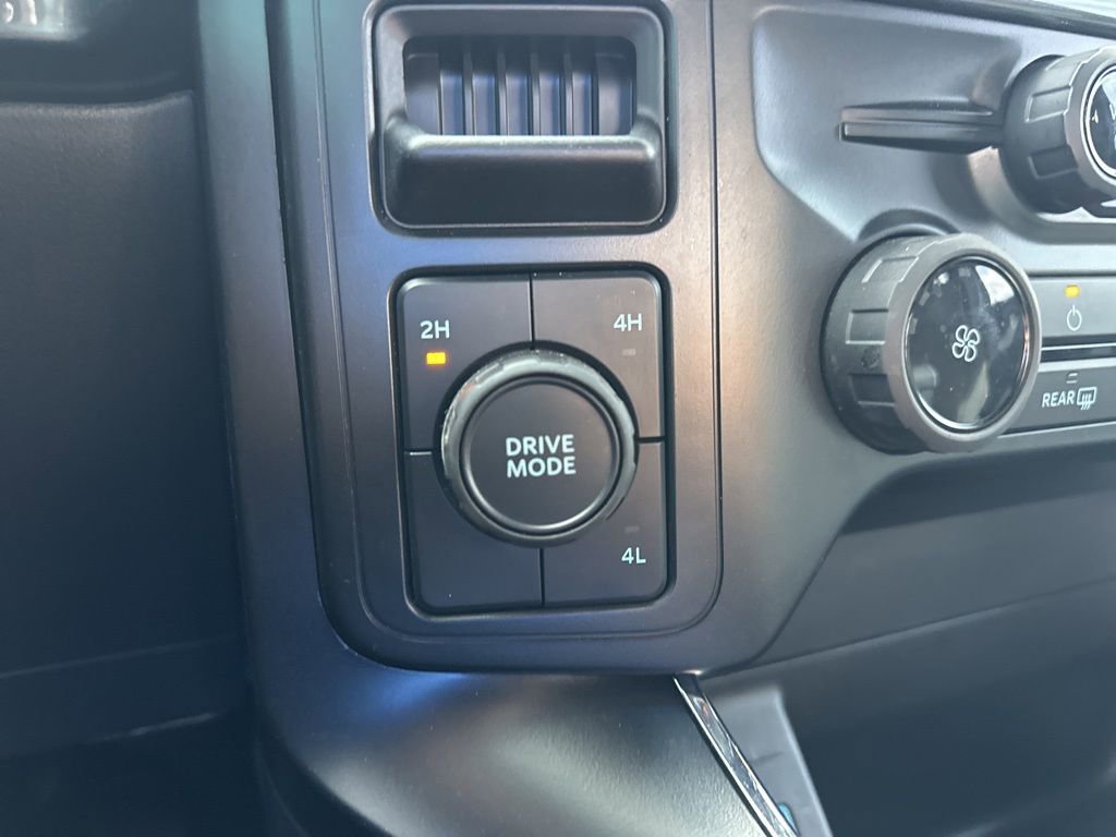 Used 2024 Ford F150 STX AWD/4WD image 6