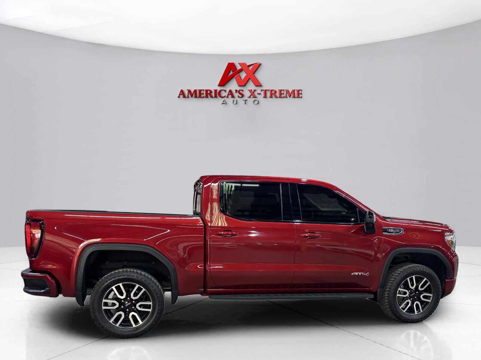 Used 2021 GMC Sierra 1500 AT4 w/ AT4 Premium Package AWD/4WD image 8
