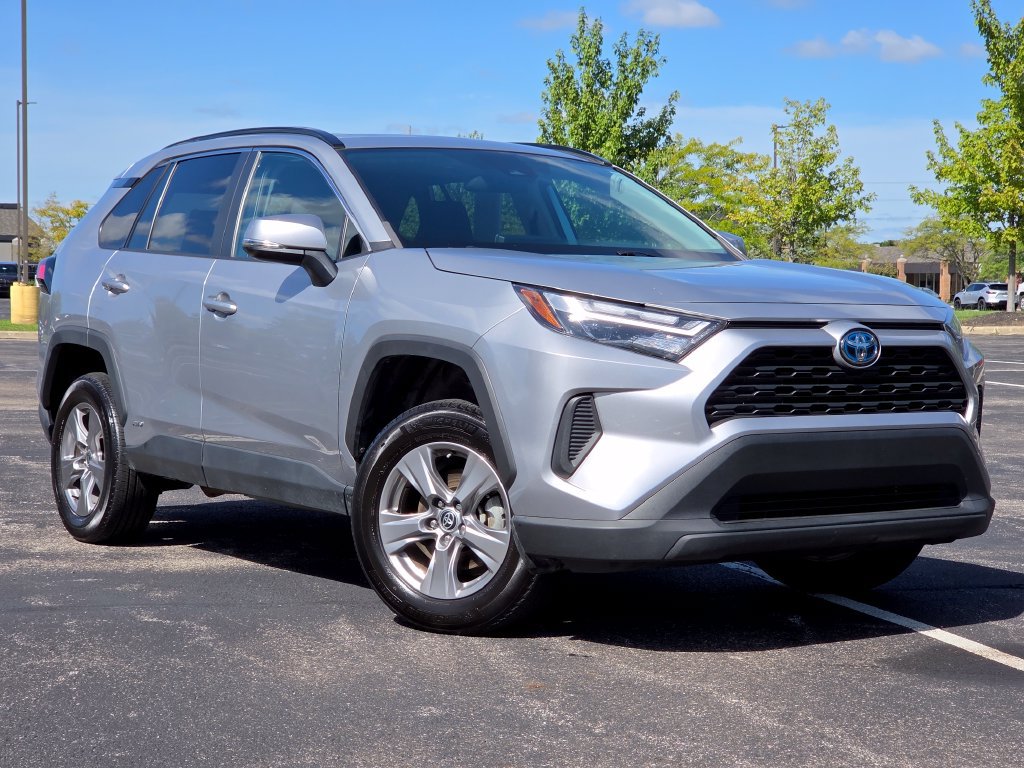 Used 2023 Toyota RAV4 XLE w/ Convenience Package AWD/4WD image 2