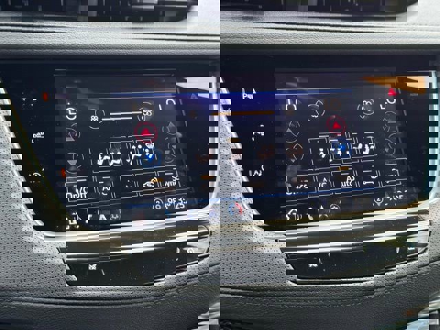 New 2025 Cadillac XT5 Sportv w/ Technology Package AWD/4WD image 31