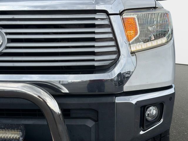 Used 2016 Toyota Tundra Limited w/ Limited Premium Package AWD/4WD image 9