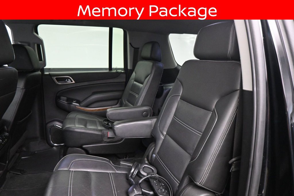 Used 2020 GMC Yukon XL Denali w/ Denali Premium Package RWD image 15