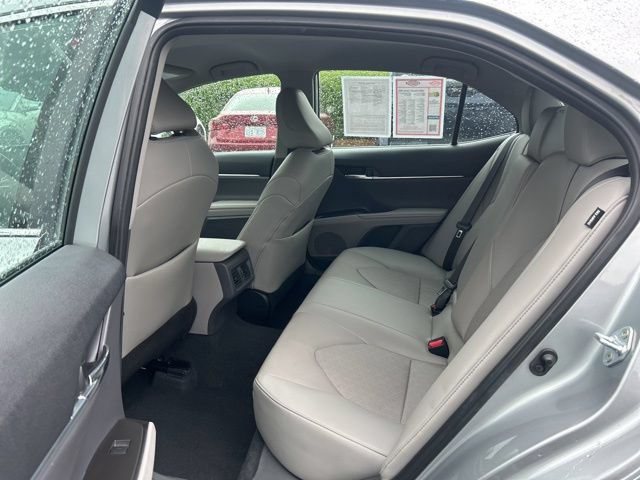 Used 2024 Toyota Camry XSE FWD image 16