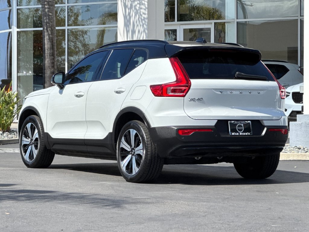Certified 2023 Volvo XC40 Recharge Plus AWD/4WD image 3