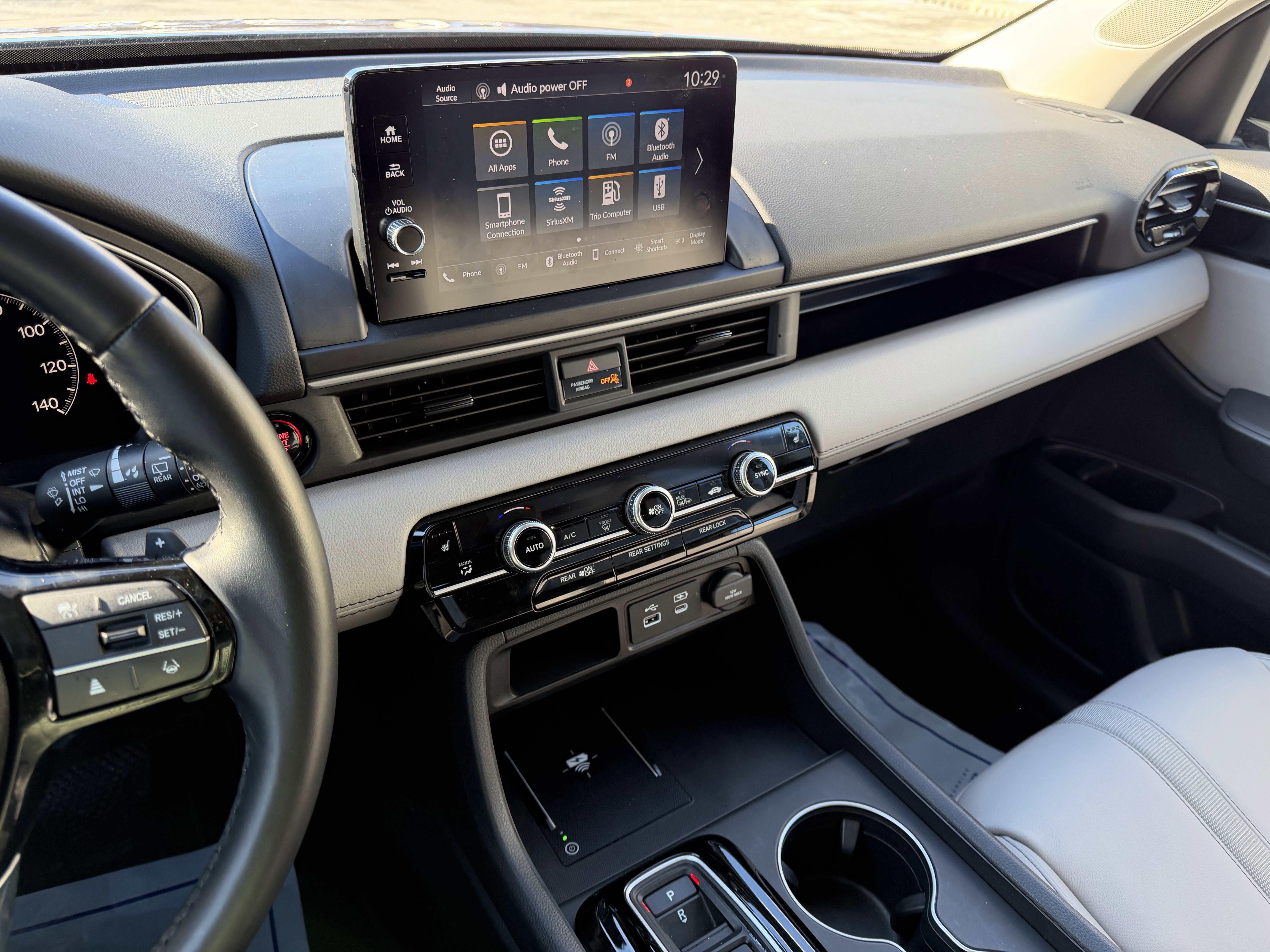 Used 2025 Honda Pilot EX-L image 18