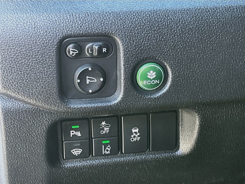 Used 2025 Honda Passport Black Edition image 10