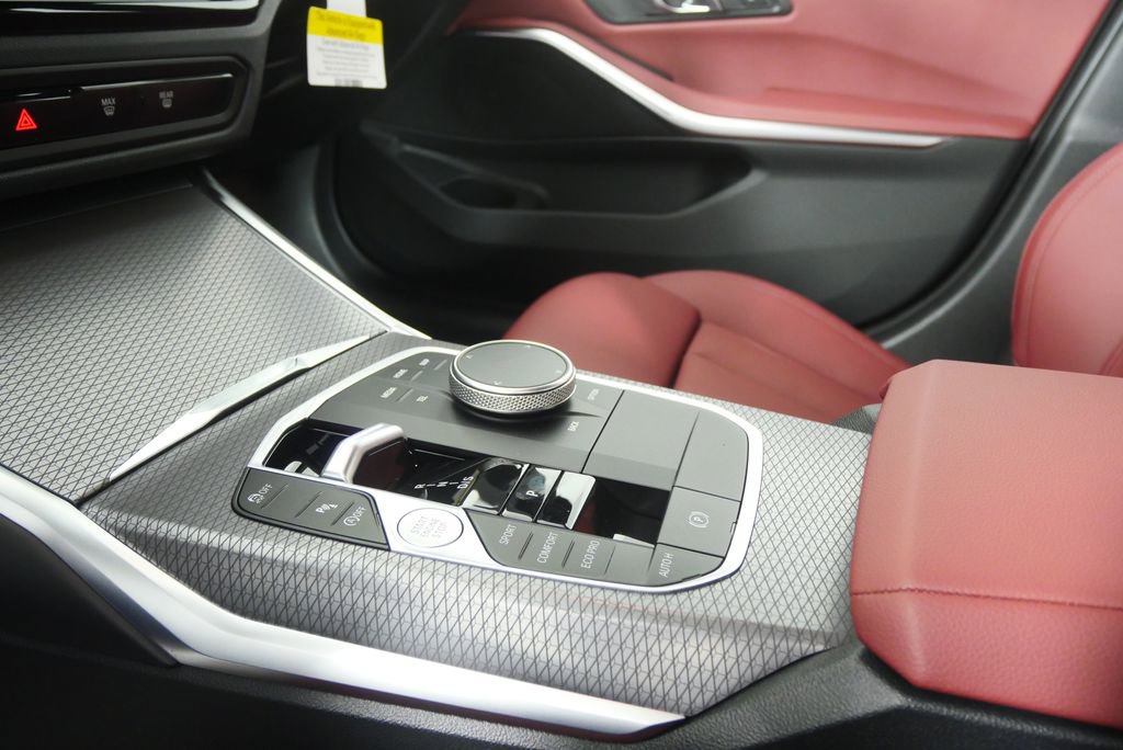 New 2026 BMW 330i Sedan w/ M Sport Package RWD image 21