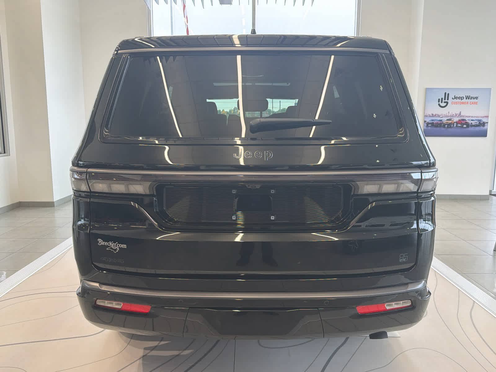 New 2026 Jeep Grand Wagoneer 4WD image 4