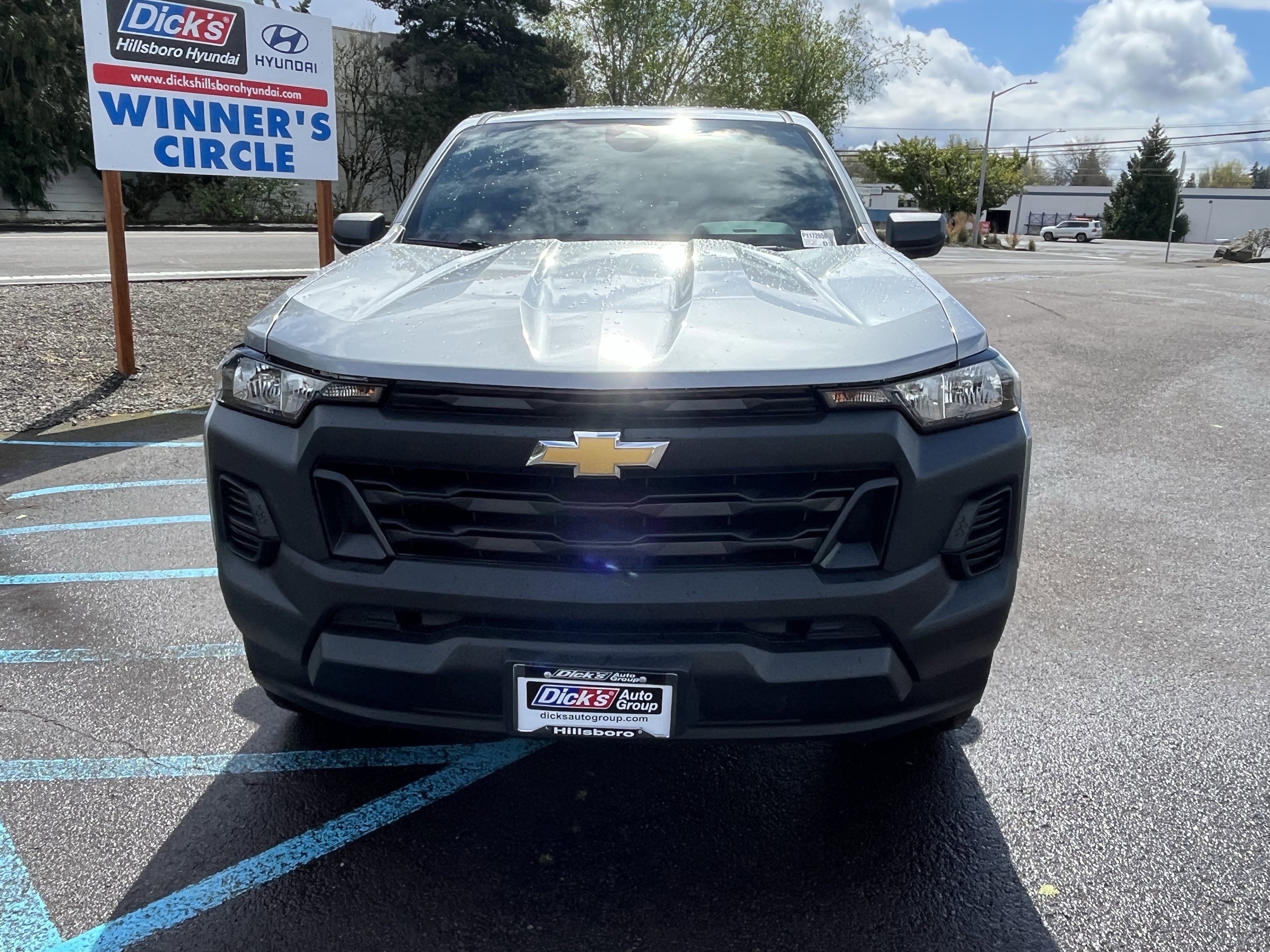 Used 2023 Chevrolet Colorado W/T image 5