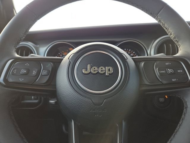 Used 2023 Jeep Wrangler Sport S image 32