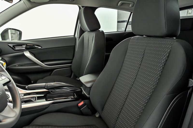 New 2026 Mitsubishi Eclipse Cross ES AWD/4WD image 15