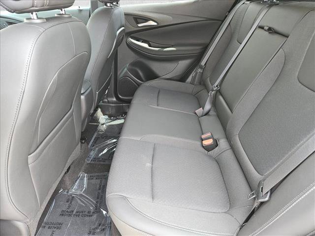 Used 2023 Buick Encore GX Select w/ Sport Touring Package FWD image 21