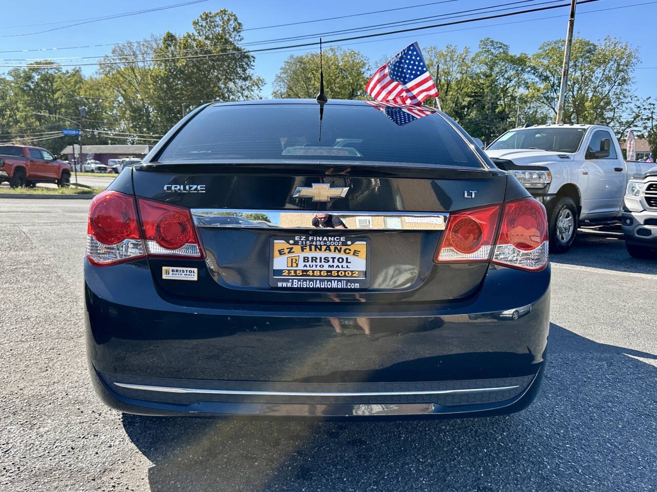 Used 2013 Chevrolet Cruze LT w/ RS Package FWD image 4