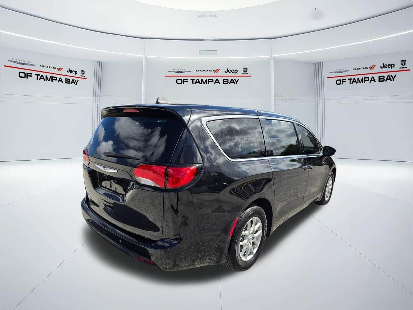 New 2026 Chrysler Voyager LX FWD image 6