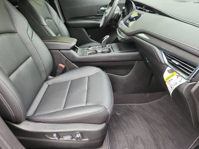 Used 2023 Cadillac XT4 Sport FWD image 27