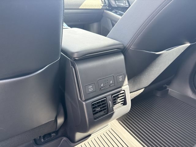 Used 2024 Toyota bZ4X AWD image 20