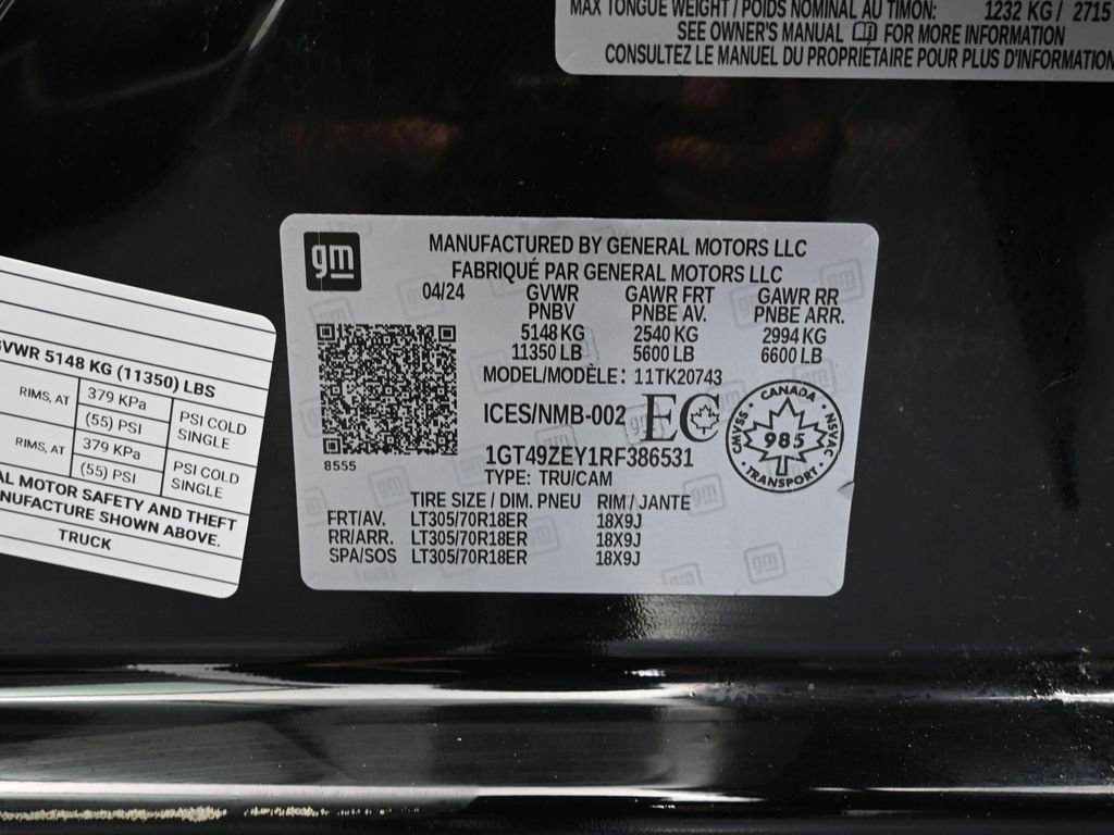 Used 2024 GMC Sierra 2500 AT4X image 55