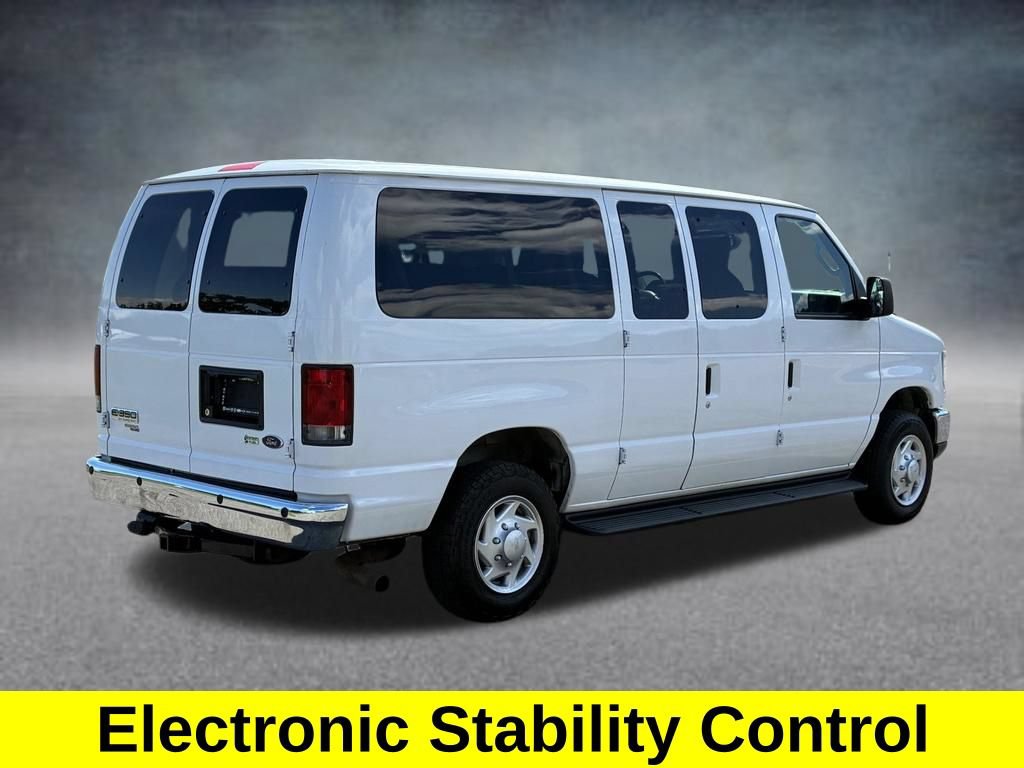 Used 2014 Ford E-350 and Econoline 350 XLT RWD image 5