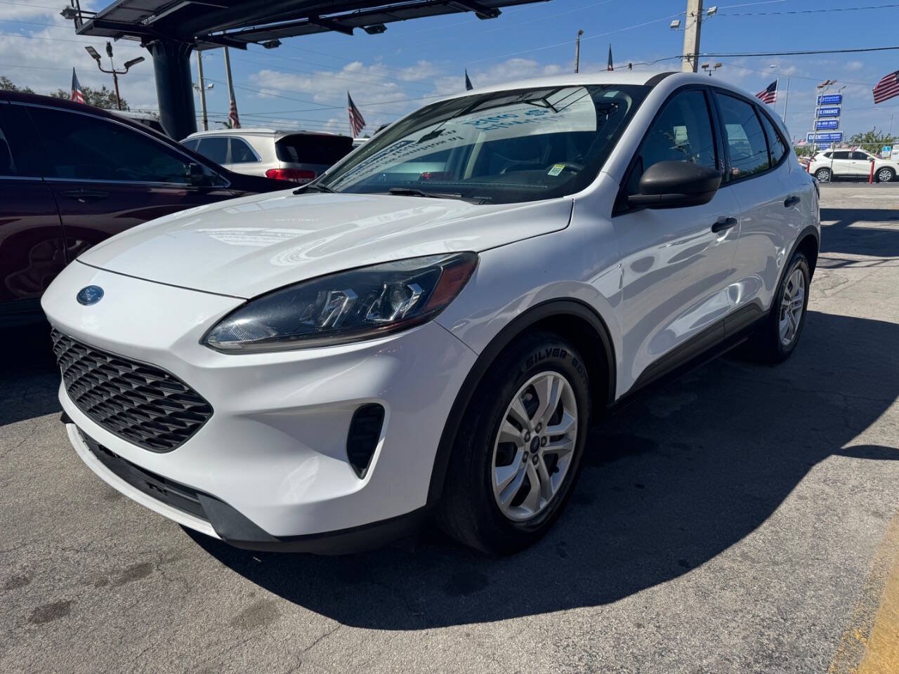 Used 2020 Ford Escape S FWD image 1