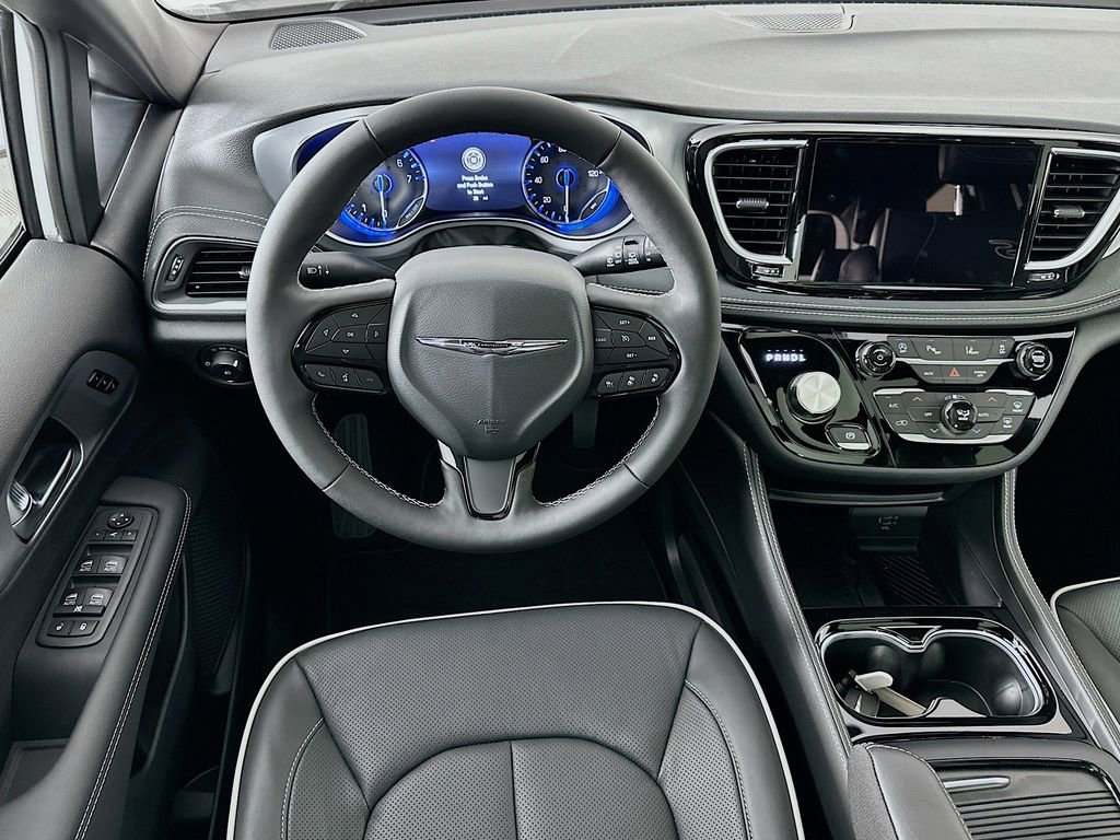 New 2026 Chrysler Pacifica Limited w/ S Appearance Package image 39