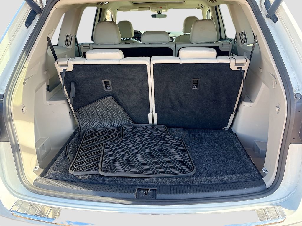 Used 2023 Volkswagen Atlas SE image 24