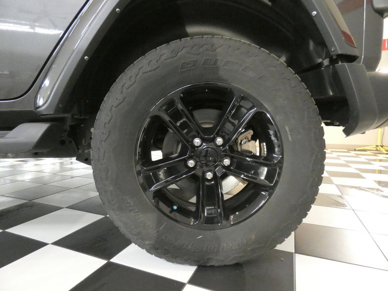 Used 2022 Jeep Wrangler Unlimited Sahara image 7